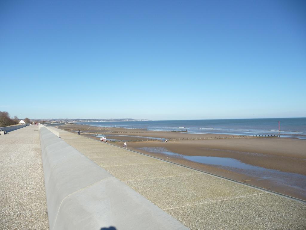 Waterside Guesthouse Dymchurch Exterior foto